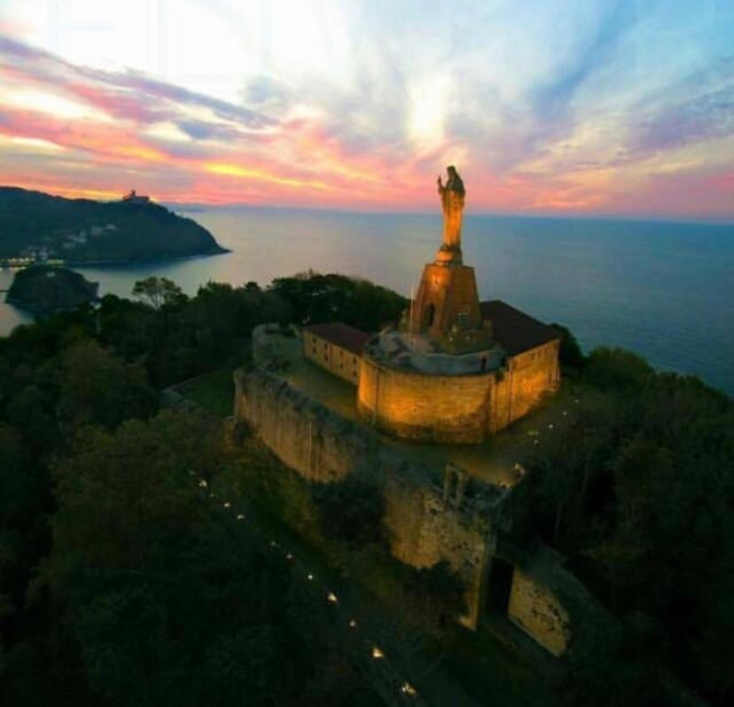 32 De Agosto Rooms San Sebastián Eksteriør bilde